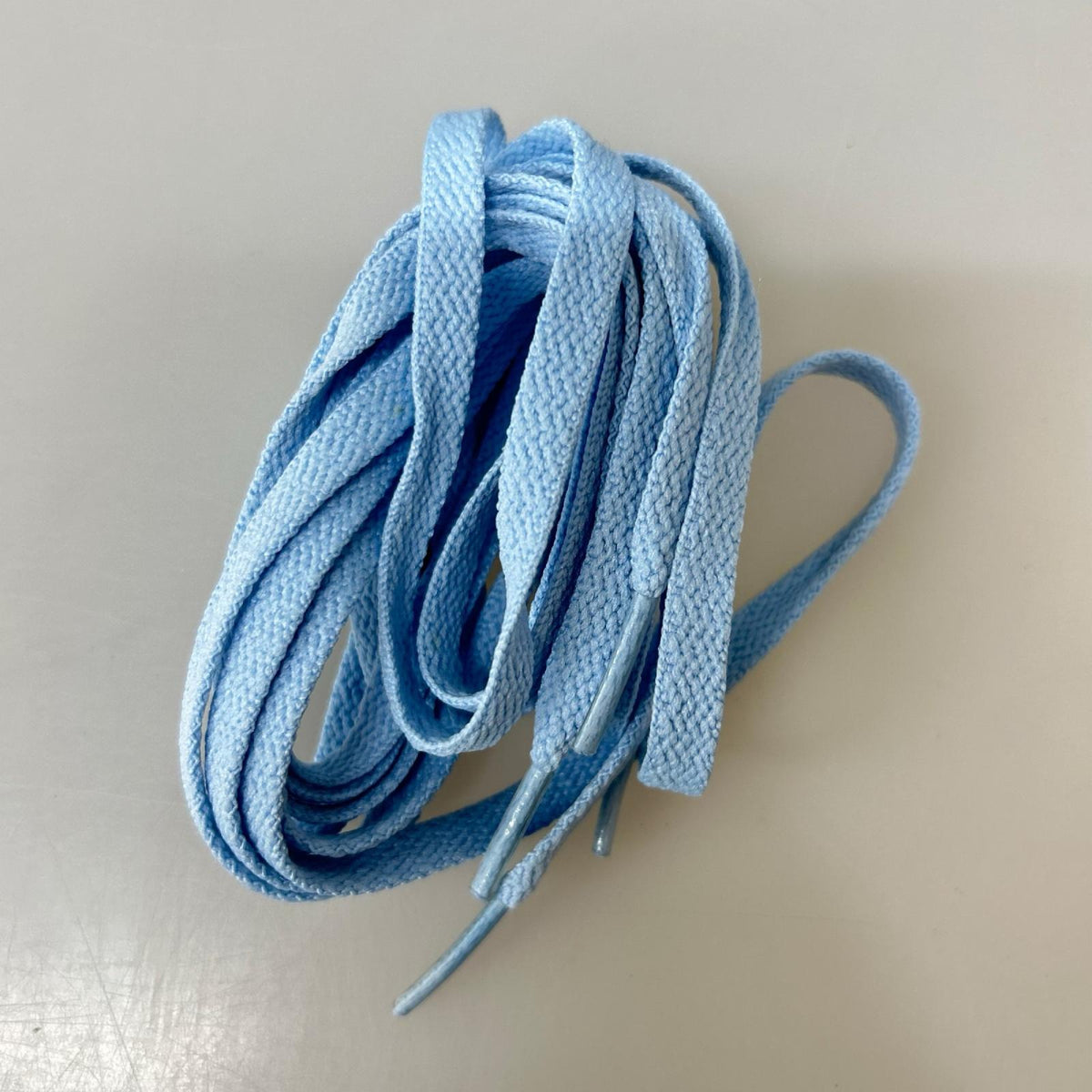 スニーカー AIR JORDAN 1 MID SE ICE BLUE(27.0) 27cm (US9 UK8 1/2 EU44)