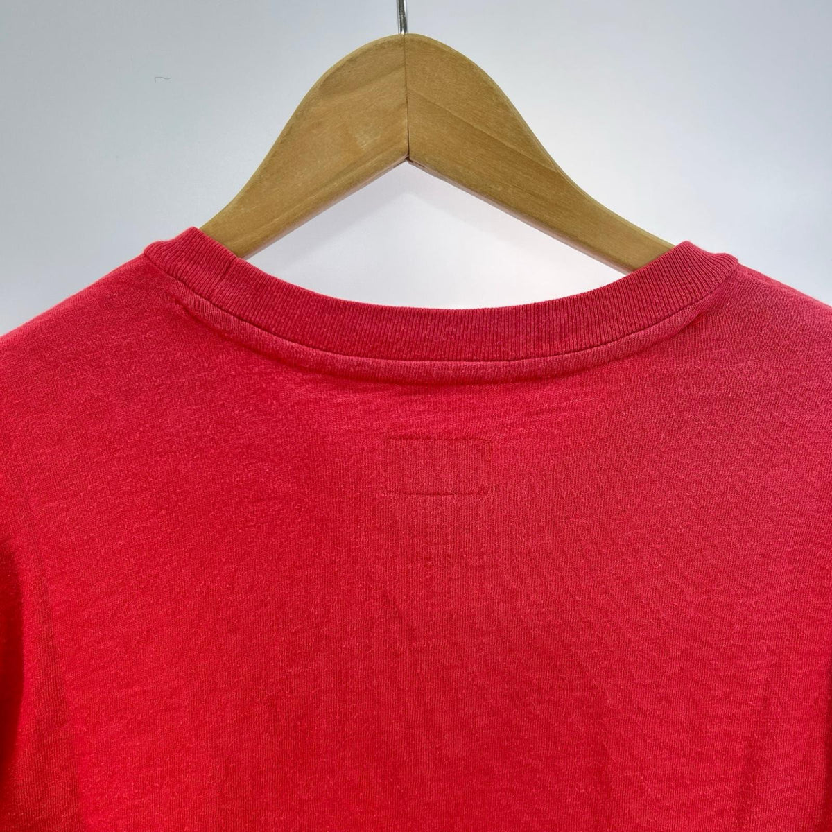 半袖Tシャツ POCKET TEE/レッド L レッド
