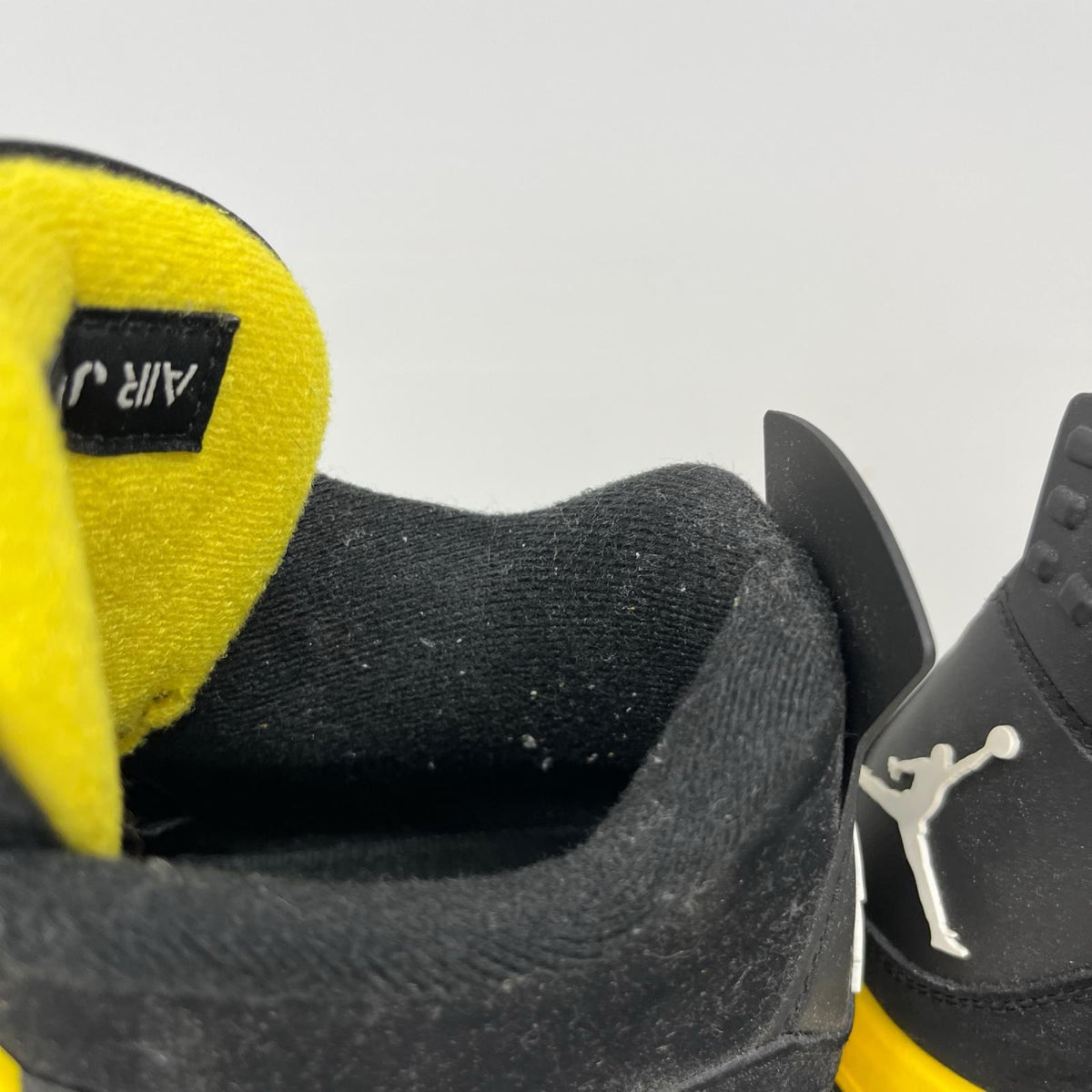 スニーカー AIR JORDAN 4 RETRO THUNDER 28.0cm 28cm (US10 UK9 1/2 EU46)