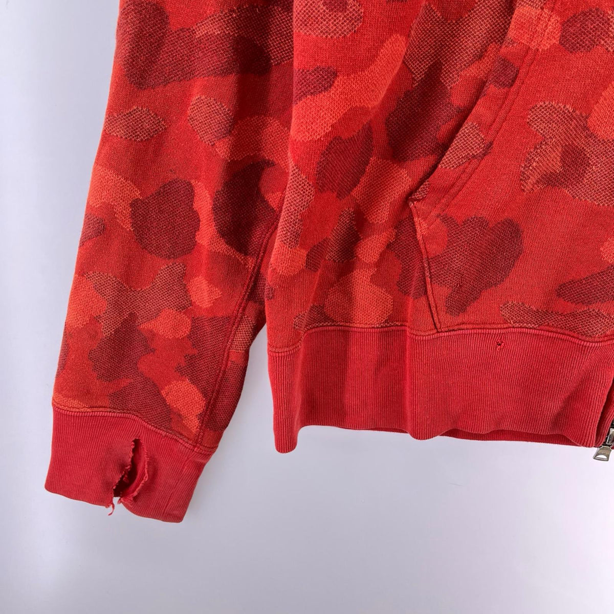 パーカー シャークパーカー カモ柄 赤 (L) L