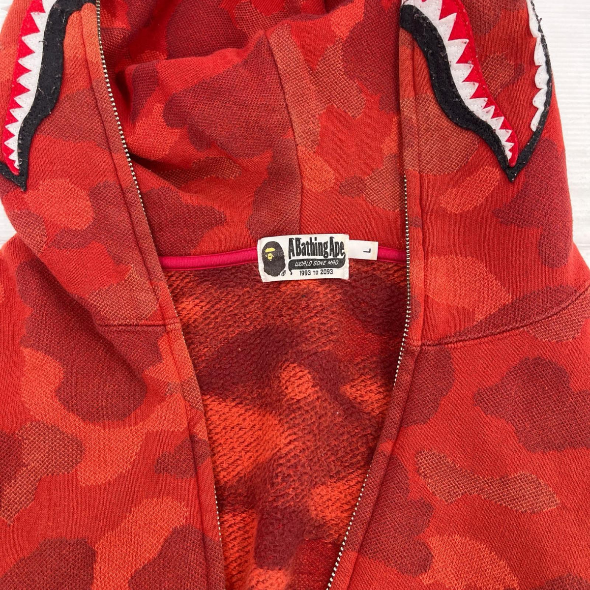 パーカー シャークパーカー カモ柄 赤 (L) L