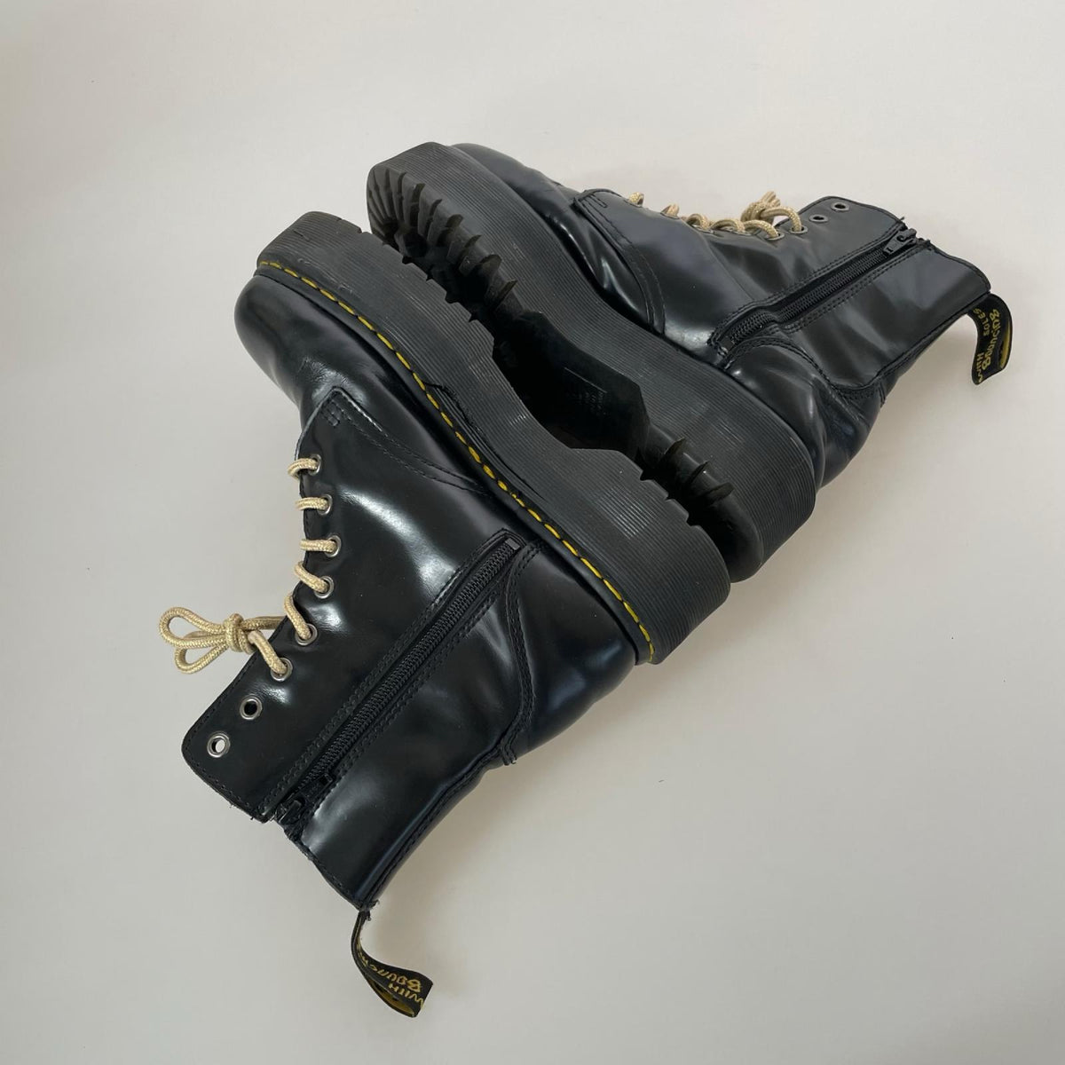 ブーツ Dr.Martens JADON MAX 8 ホールブーツ 黒(UK6) ブラック