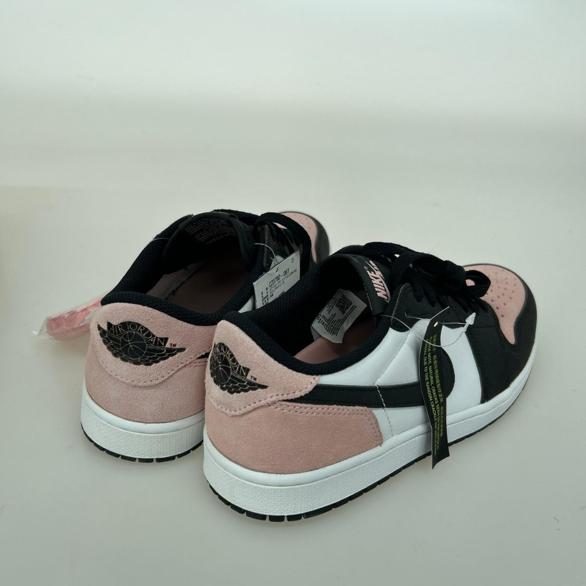 スニーカー AIR JORDAN 1 LOW OG Bleached Coral 28cm 28cm (US10 UK9 1/2 EU46)