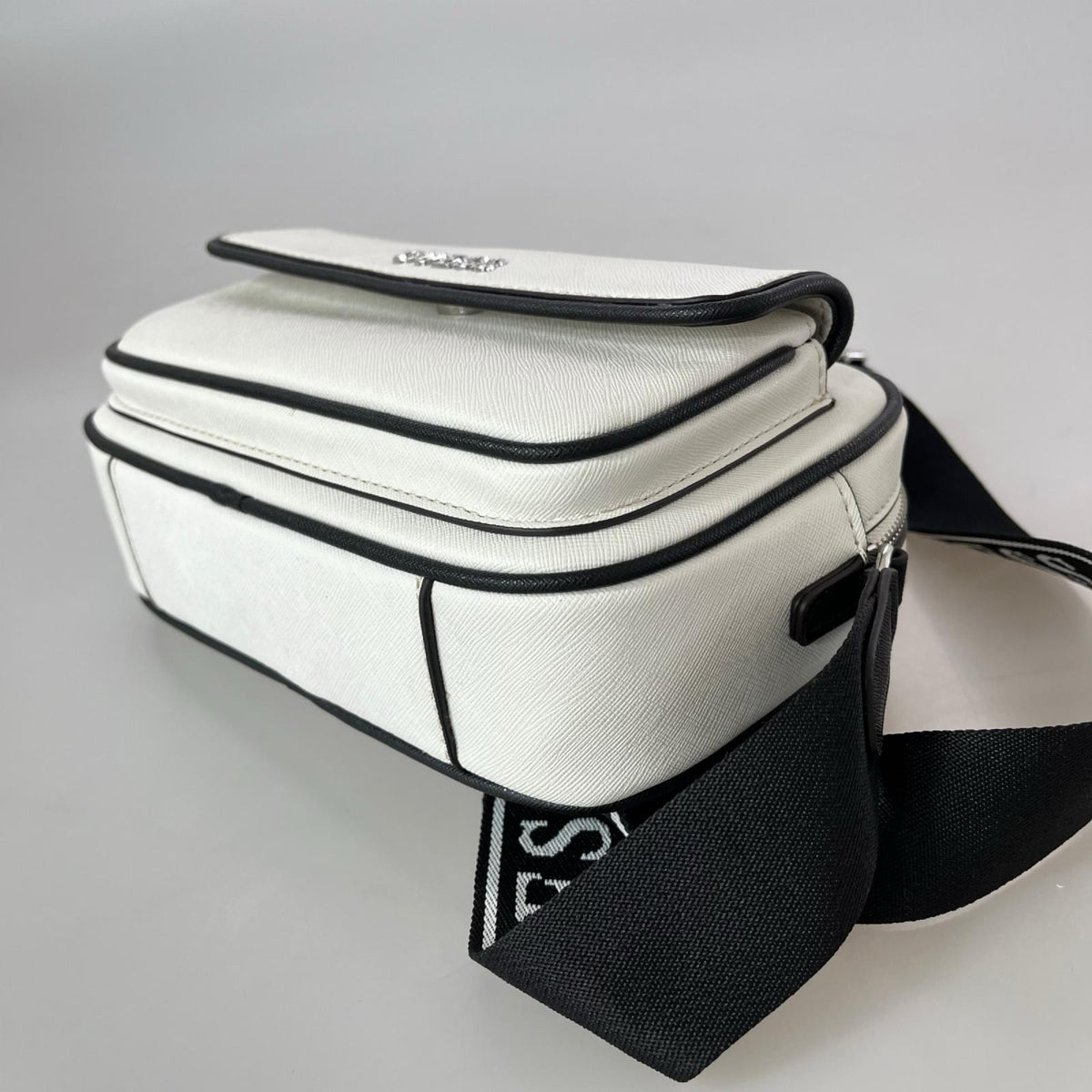 ショルダーバッグ ERIN MINI CROSSBADY WHT ホワイト