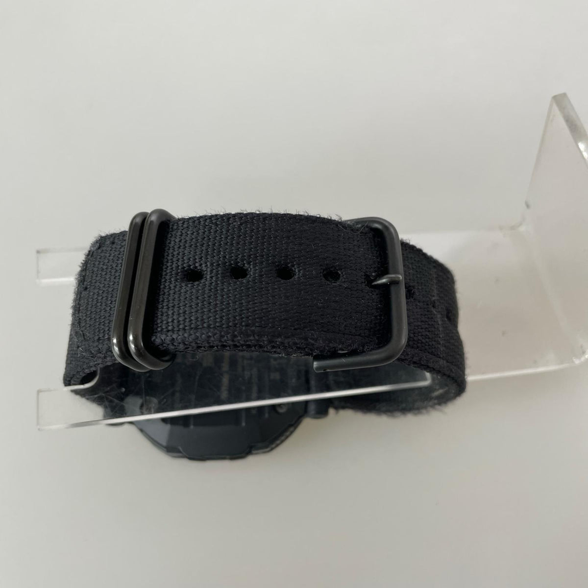 腕時計 white mountaineering PRO TREK ブラック
