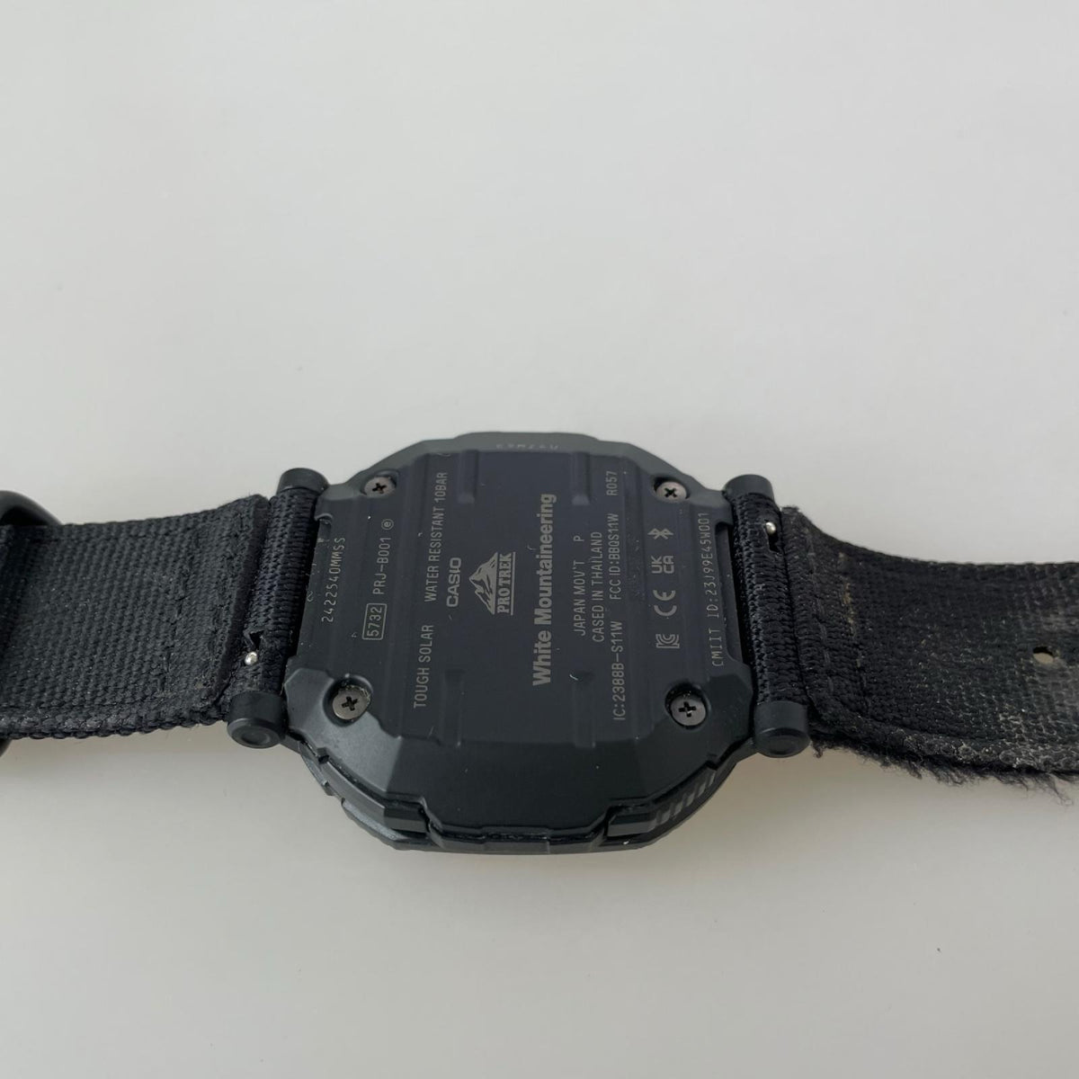 腕時計 white mountaineering PRO TREK ブラック