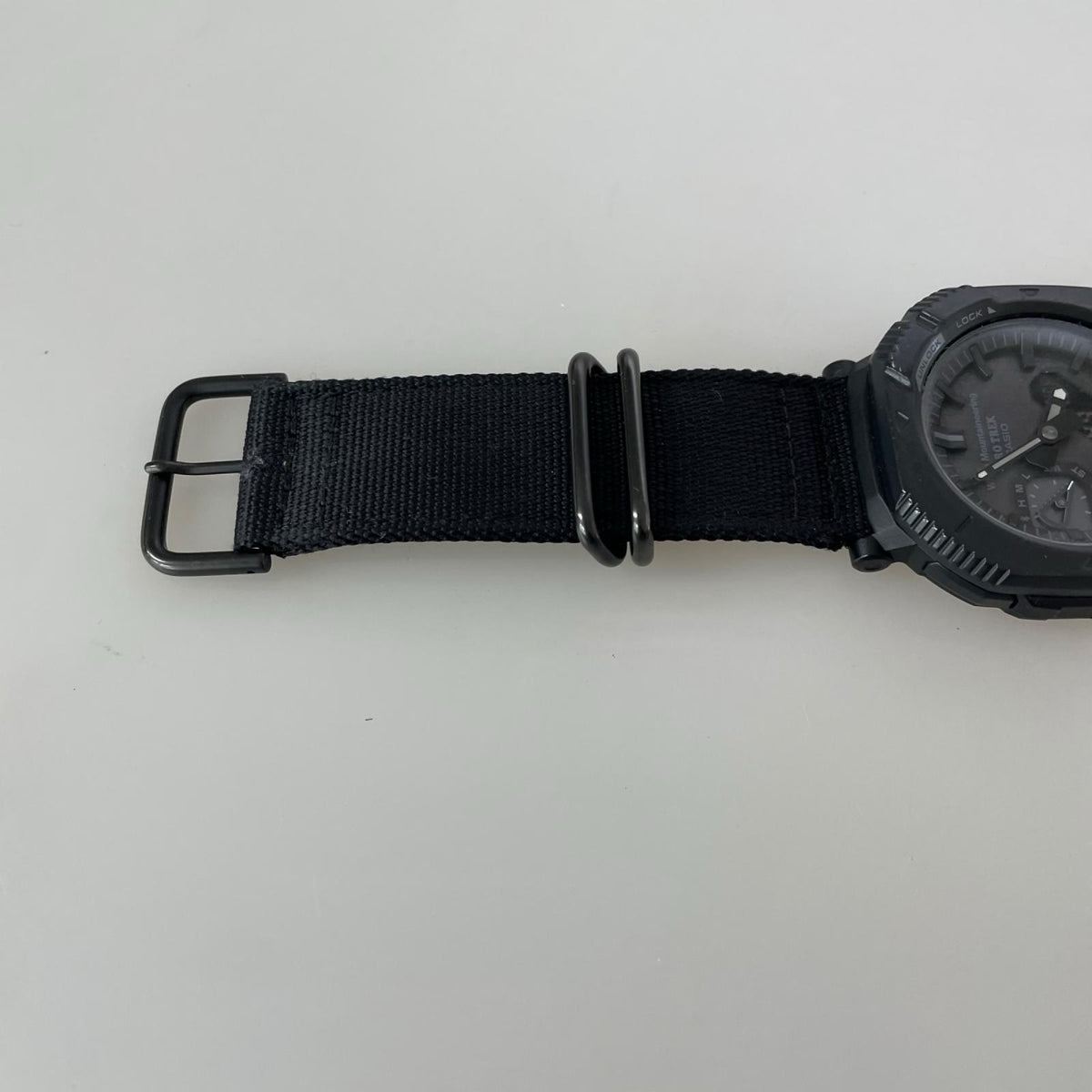 腕時計 white mountaineering PRO TREK ブラック