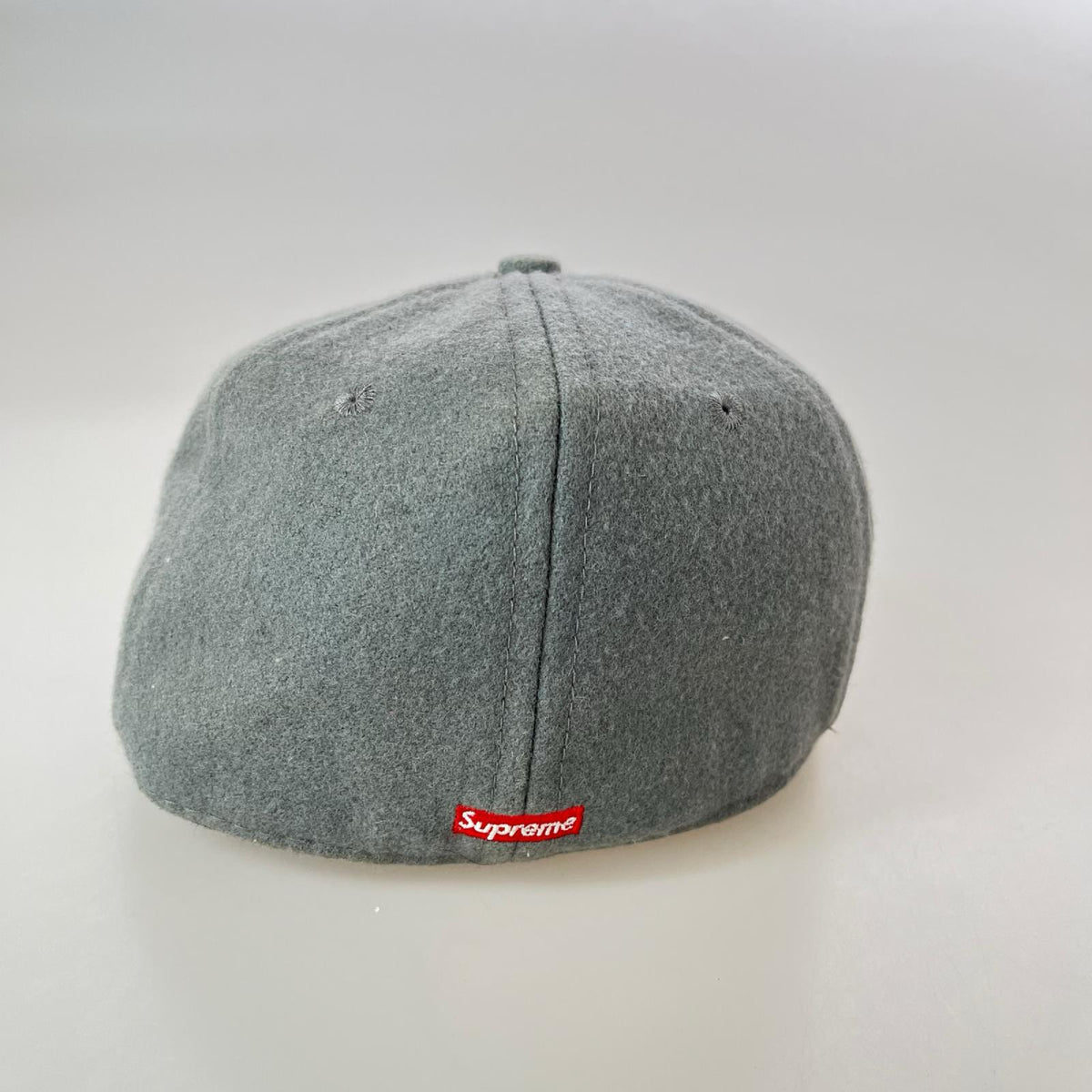 キャップ ×EBBETS S LOGO FITTED 6-PANEL グレー