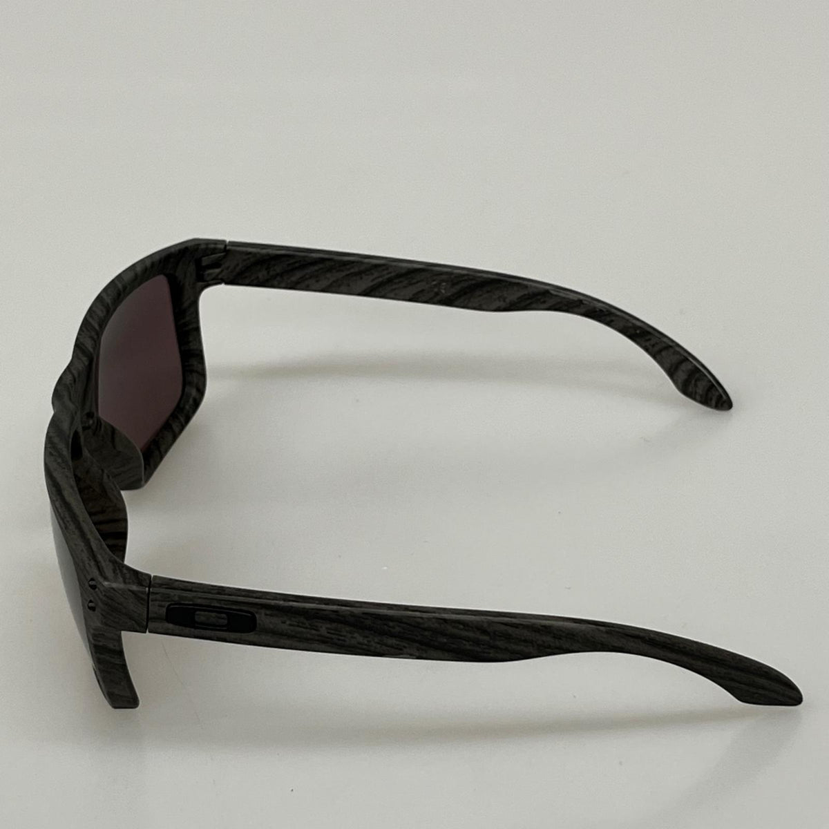 その他アクセサリー Holbrook OO9102-B7 サングラス ウッドグレイン ブラック