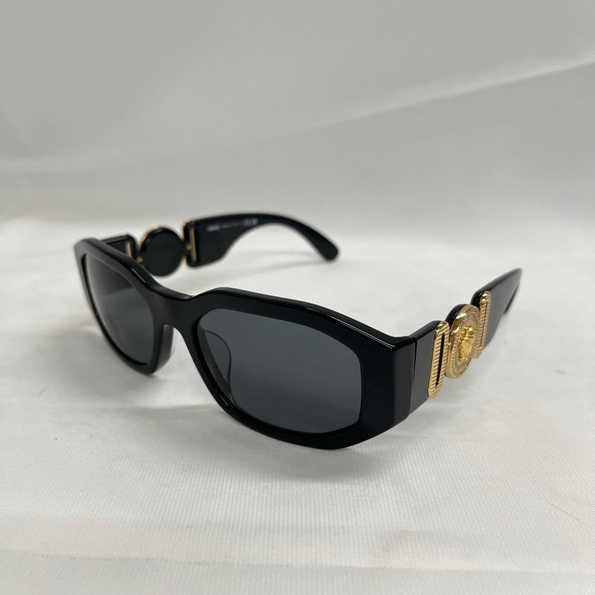 4361-F メデューサ BLACK×GOLD