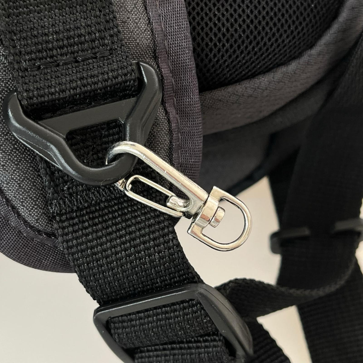 リュック・デイパック VICTORINOX バックパック ブラック ブラック