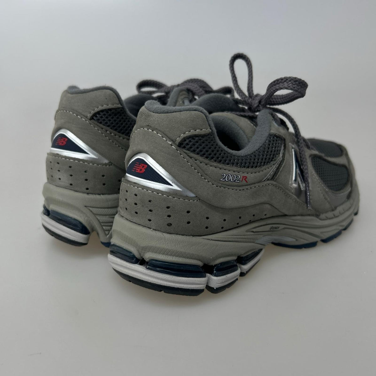スニーカー ML2002RA/GRY/24.5cm 24.5cm (US6 1/2 UK6 EU39) グレー