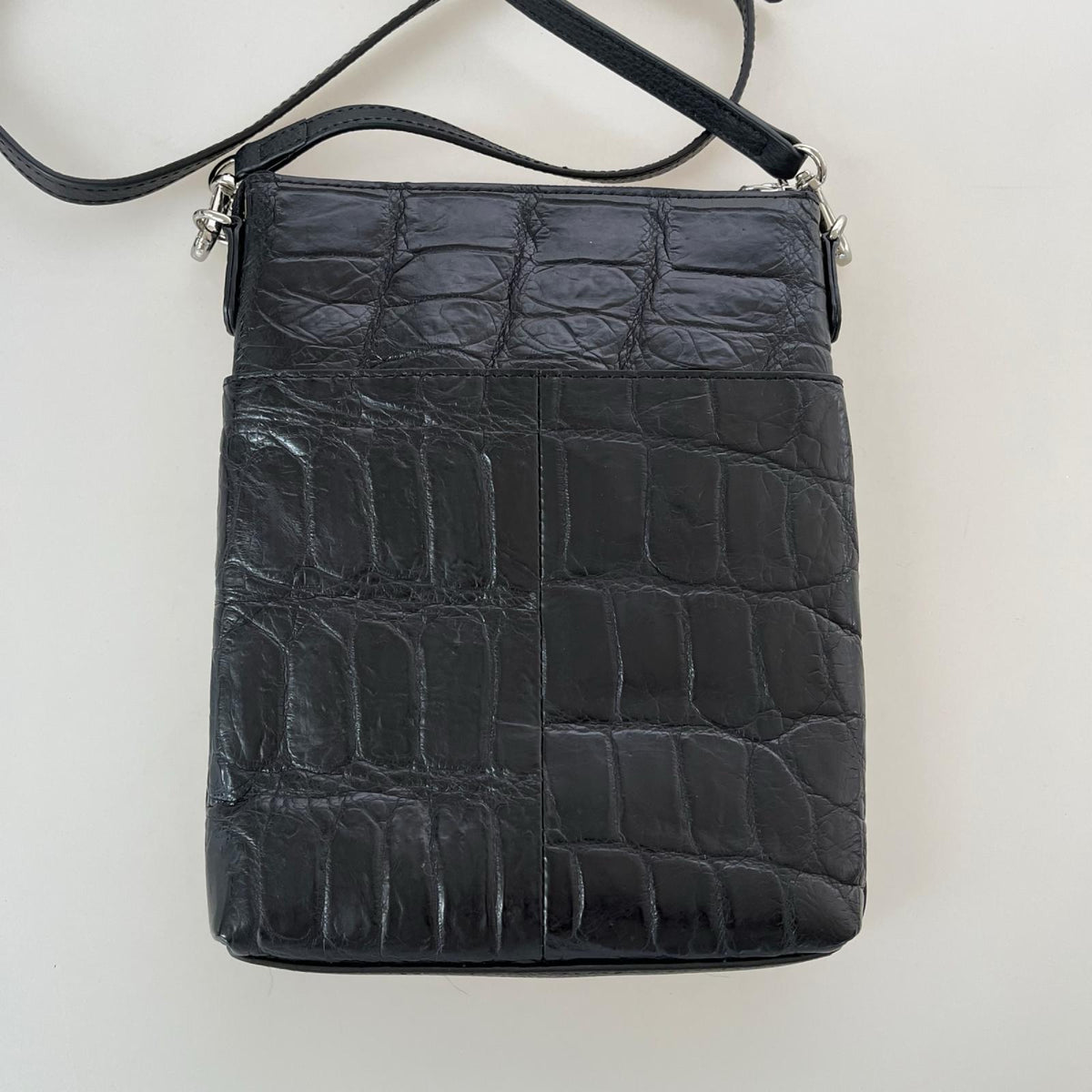 ショルダーバッグ 本革 BLK ブラック