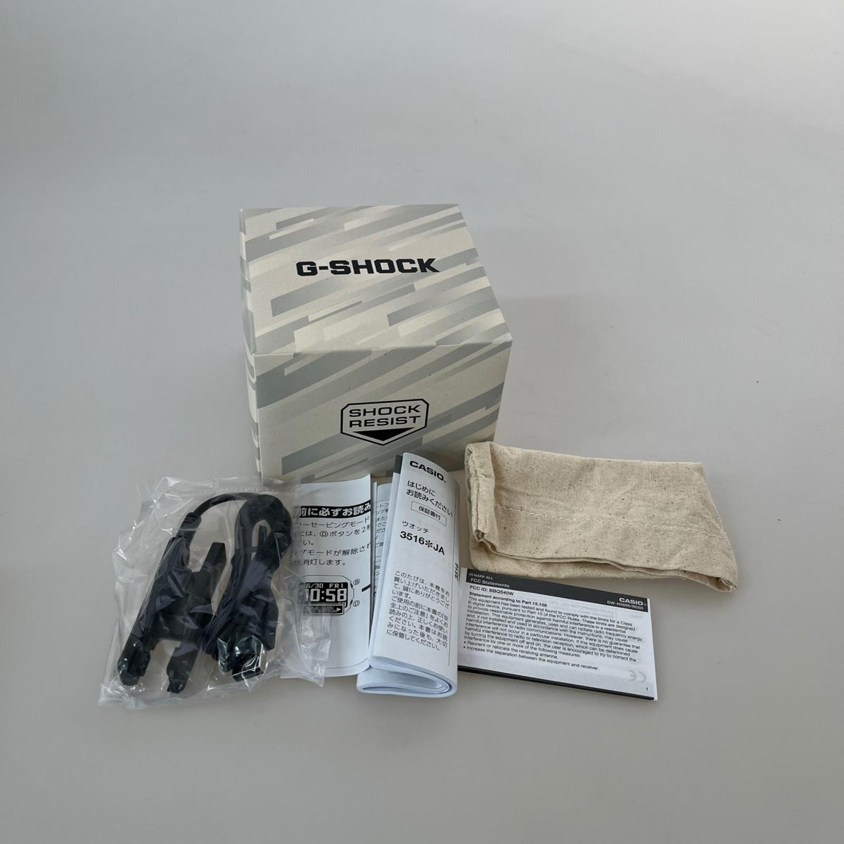 腕時計 G-SQUAD DW-H5600 ブラック