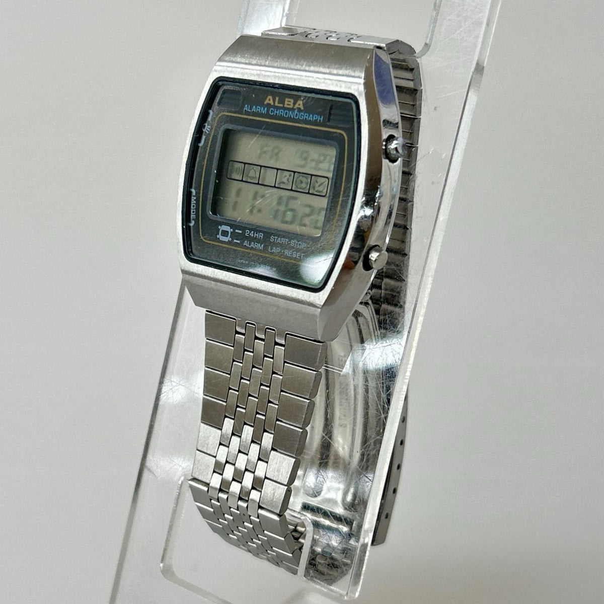 腕時計 ALBA ALARM CHRONOGRAPH シルバー