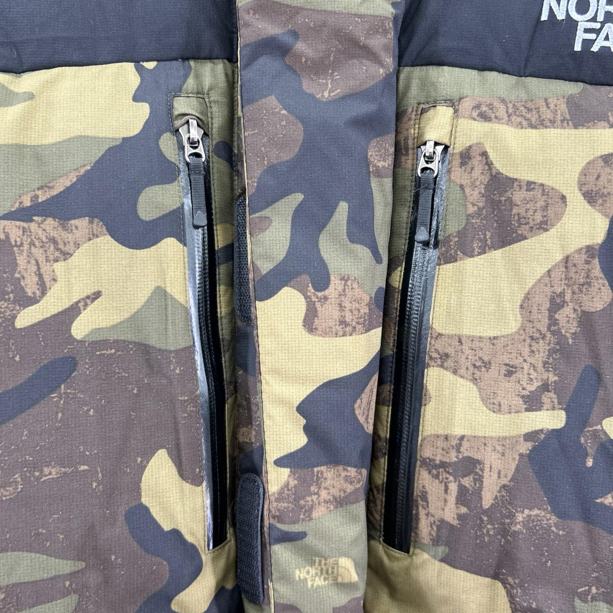 ダウンジャケット THE NORTH FACE Batro Light Jacket ND92341 カモ (L) L