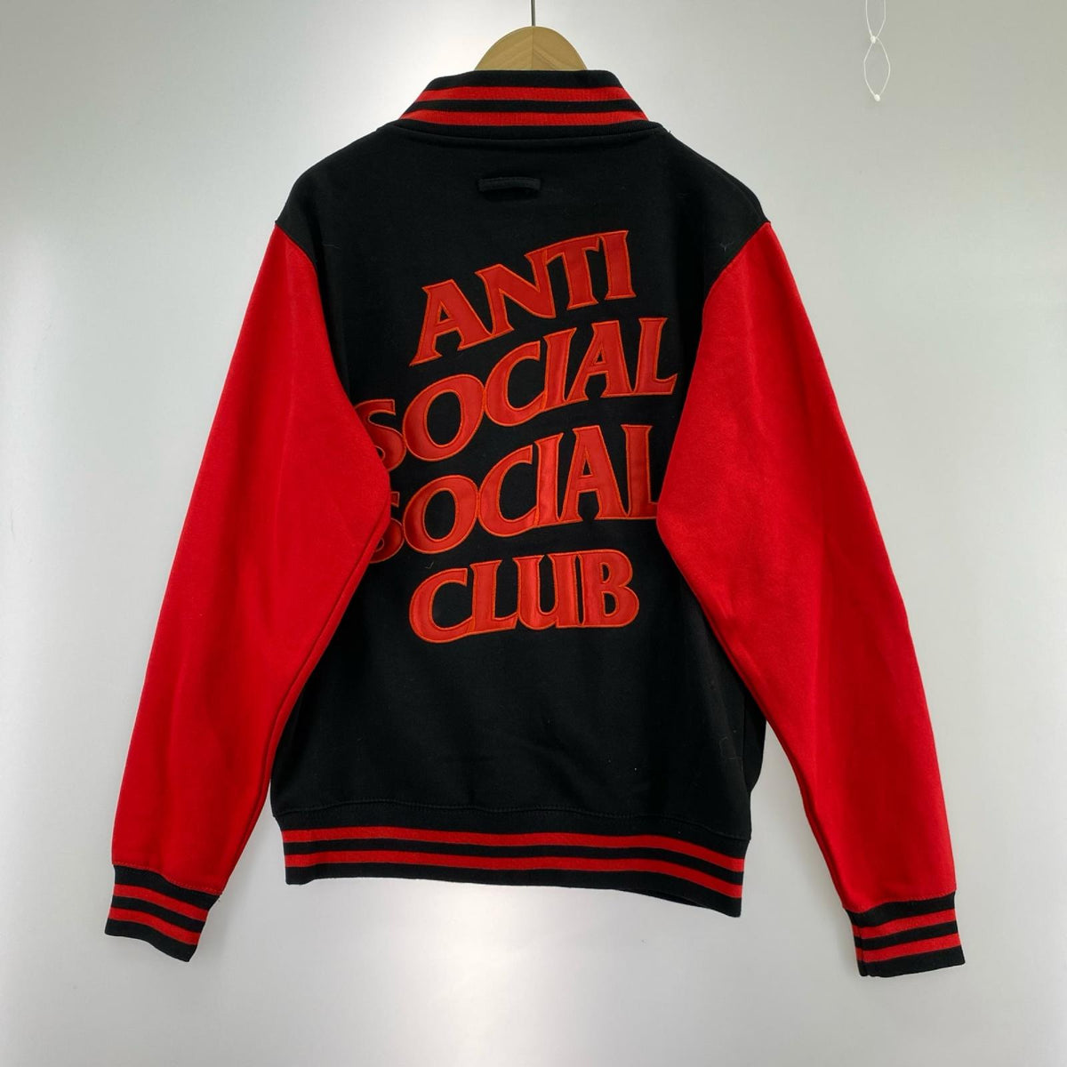 ブルゾン スタジャン BLK/RED M M