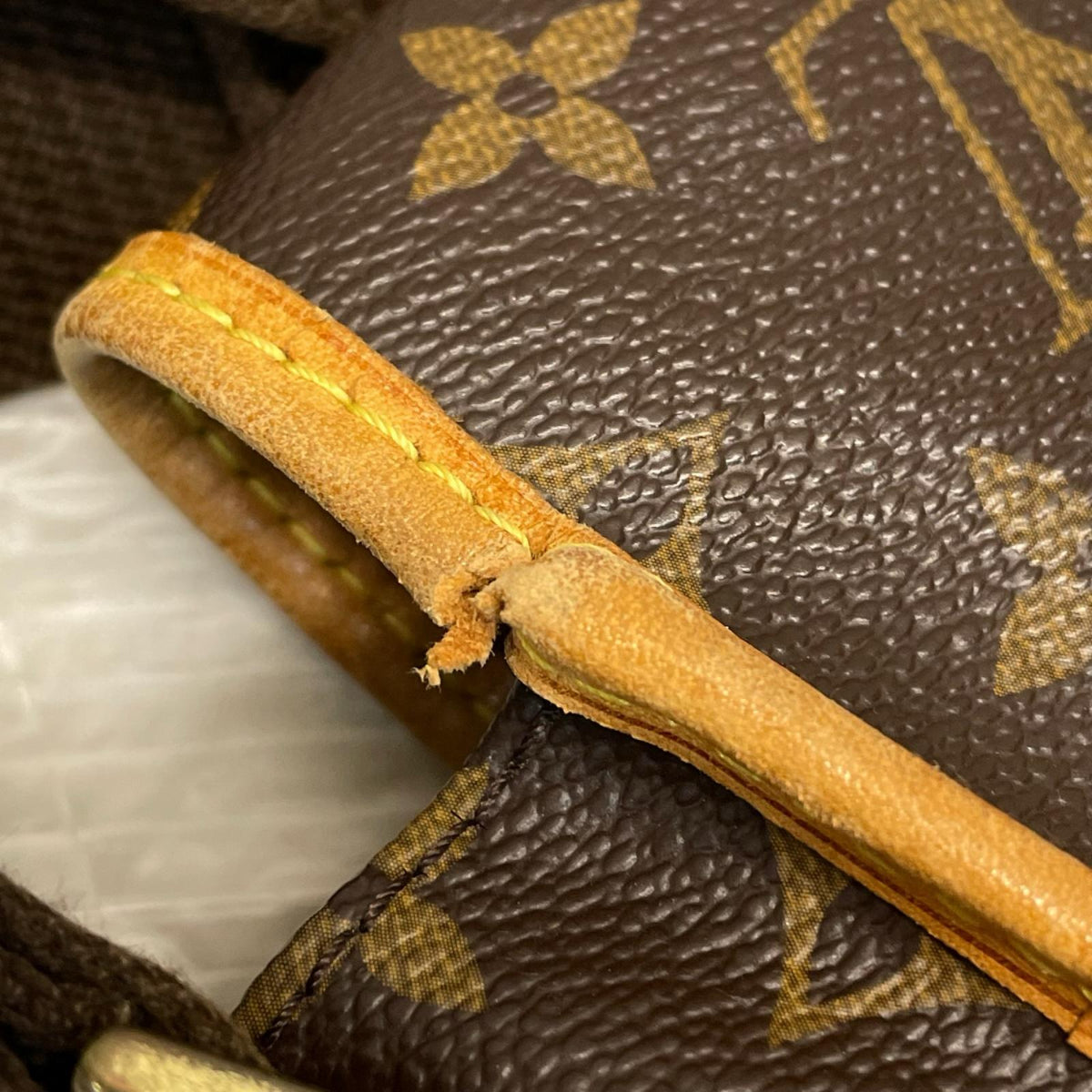 LOUIS VUITTON モノグラム メッセンジャーPM ボスフォール