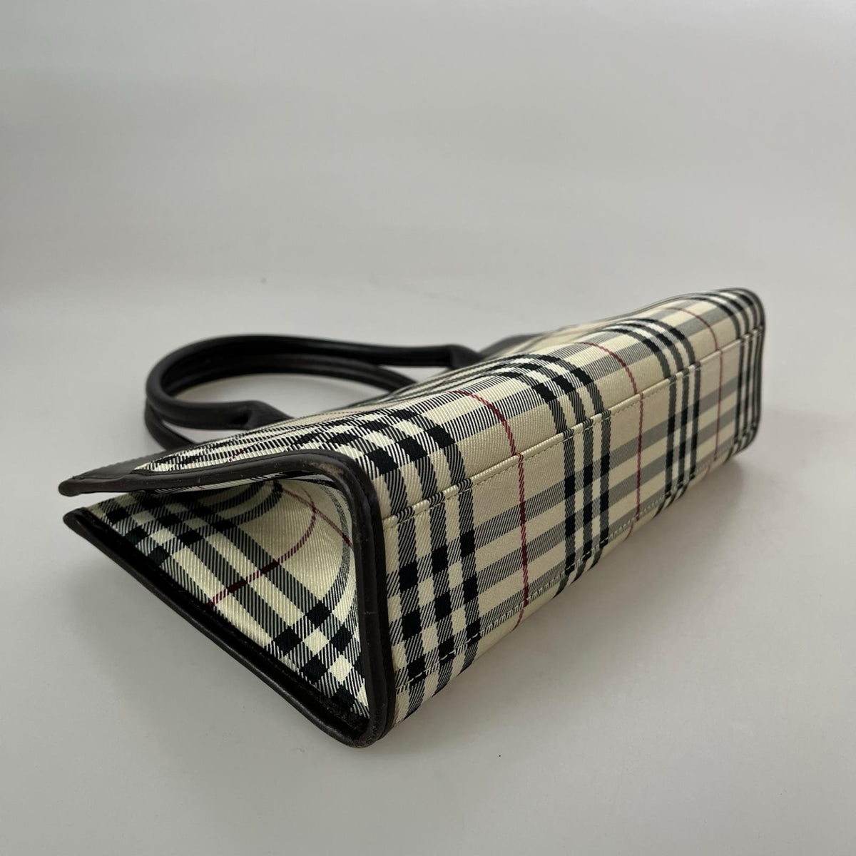 ハンドバッグ BURBERRY ノバチェック ハンドバック