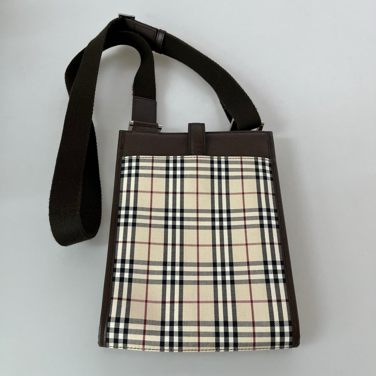 ショルダーバッグ BURBERRY ノバチェック ショルダーバッグ