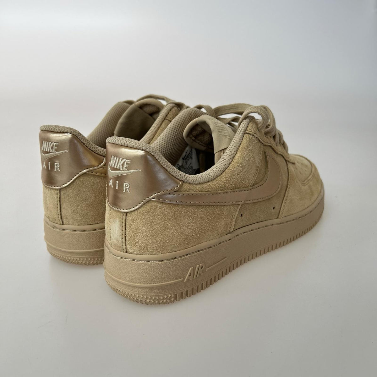 スニーカー AIR FORCE1 27cm (US9 UK8 1/2 EU44) ブラウン