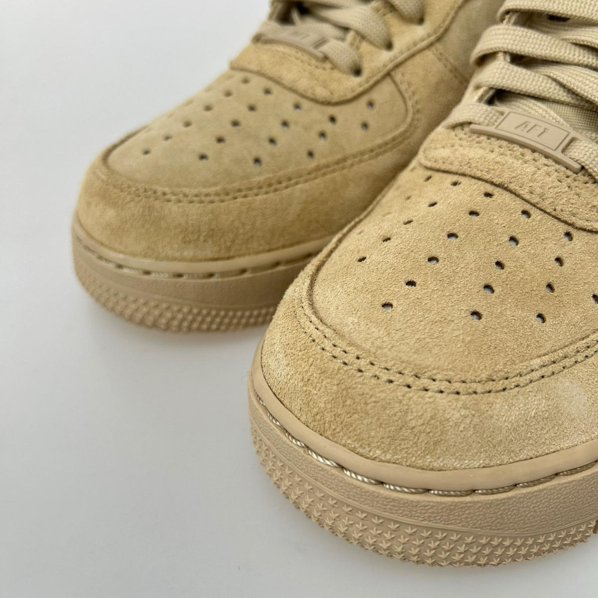 スニーカー AIR FORCE1 27cm (US9 UK8 1/2 EU44) ブラウン