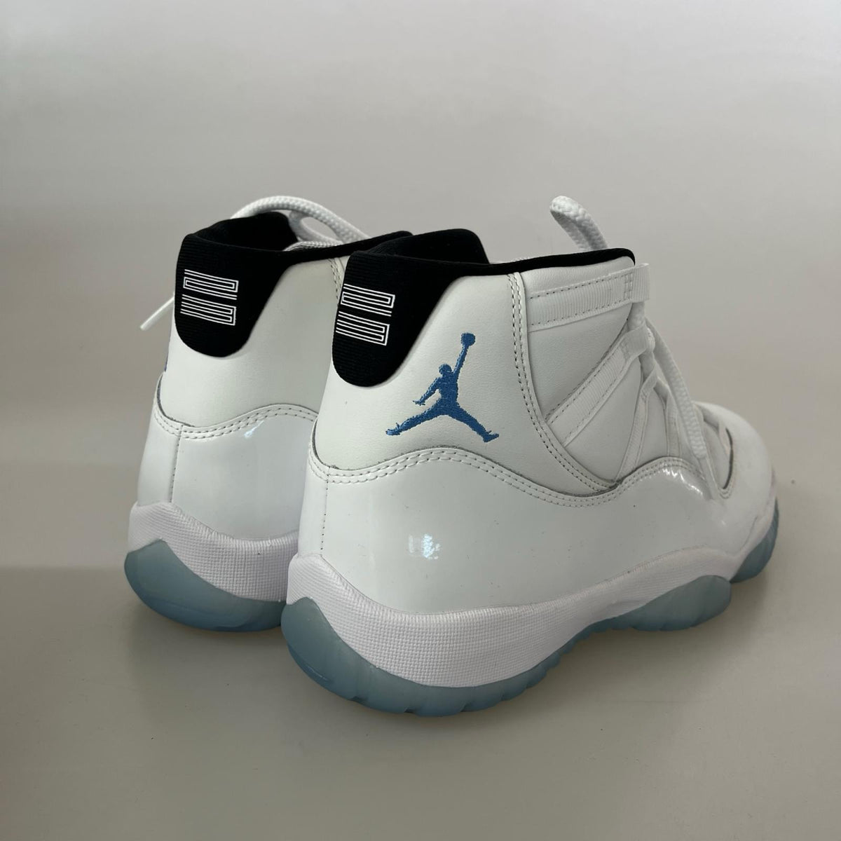スニーカー Air Jordan 11 Retro (27.5) 27.5cm (US9 1/2 UK9 EU45) ホワイト