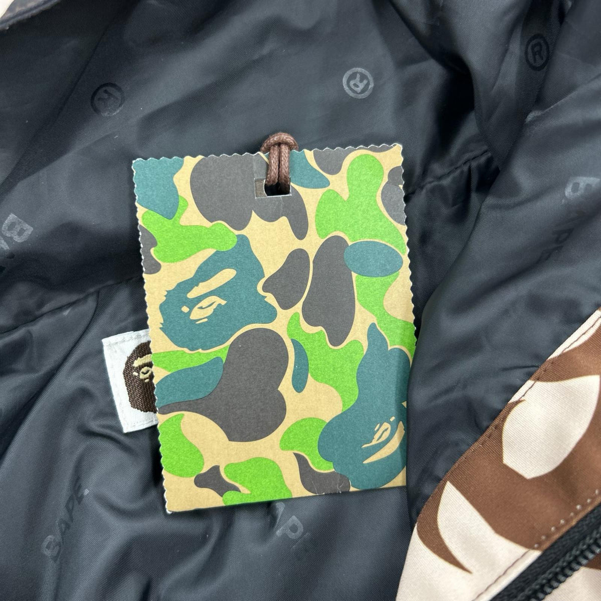 ジャケット TRIAL CAMO SNOWBOARD JACKET (L) L マルチカラー