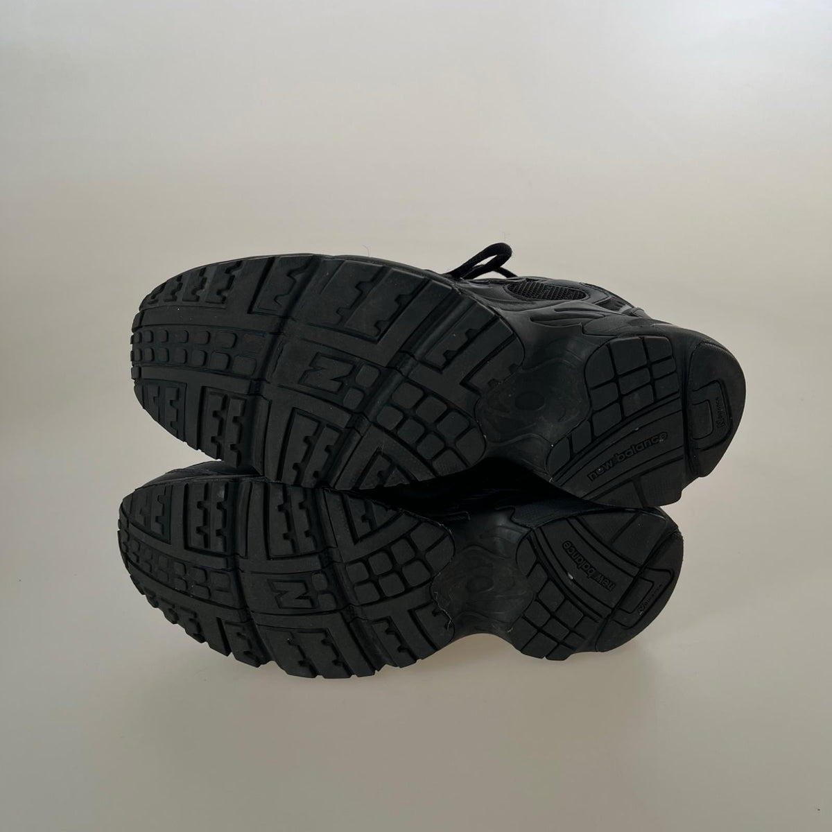 スニーカー ML725CB (27.5) 27.5cm (US9 1/2 UK9 EU45) ブラック