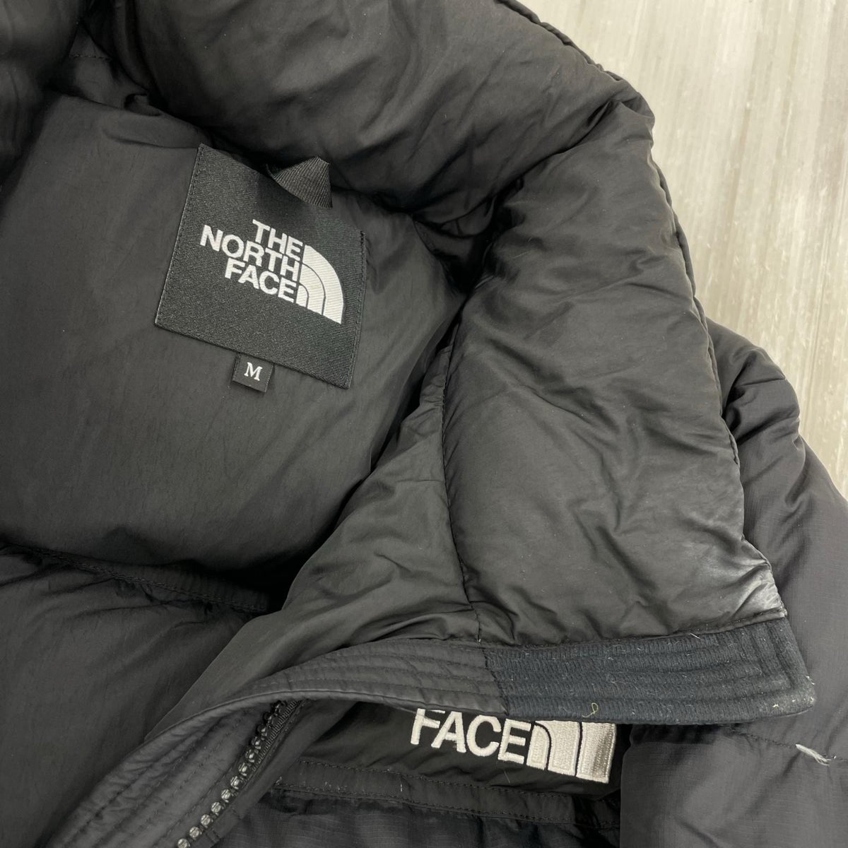 ダウンジャケット NUPTSE JACKET 黒 M ブラック