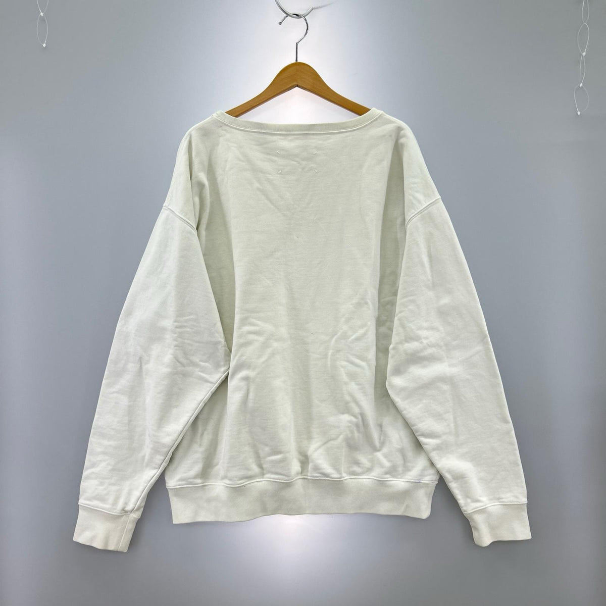 スウェット 23SS SWEAT SHIRT ナンバリングロゴ M M ホワイト