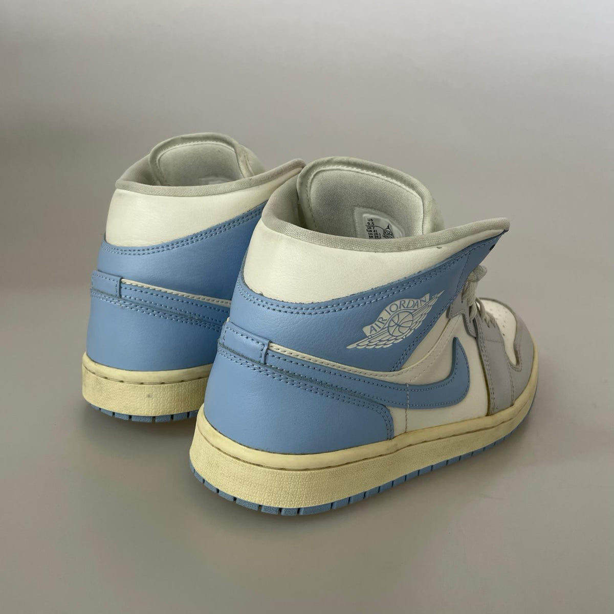 スニーカー NIKE WMNS Air Jordan 1 Mid Psychic Blue/Sail 26.5cm (US8 1/2 UK8 EU43)