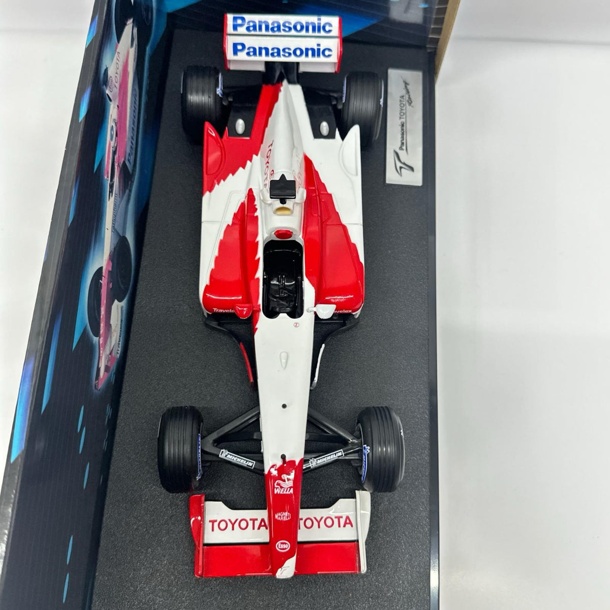 パナソニック トヨタレーシング F1参戦記念 1/18 松下電器産業株式会社 スケールカー