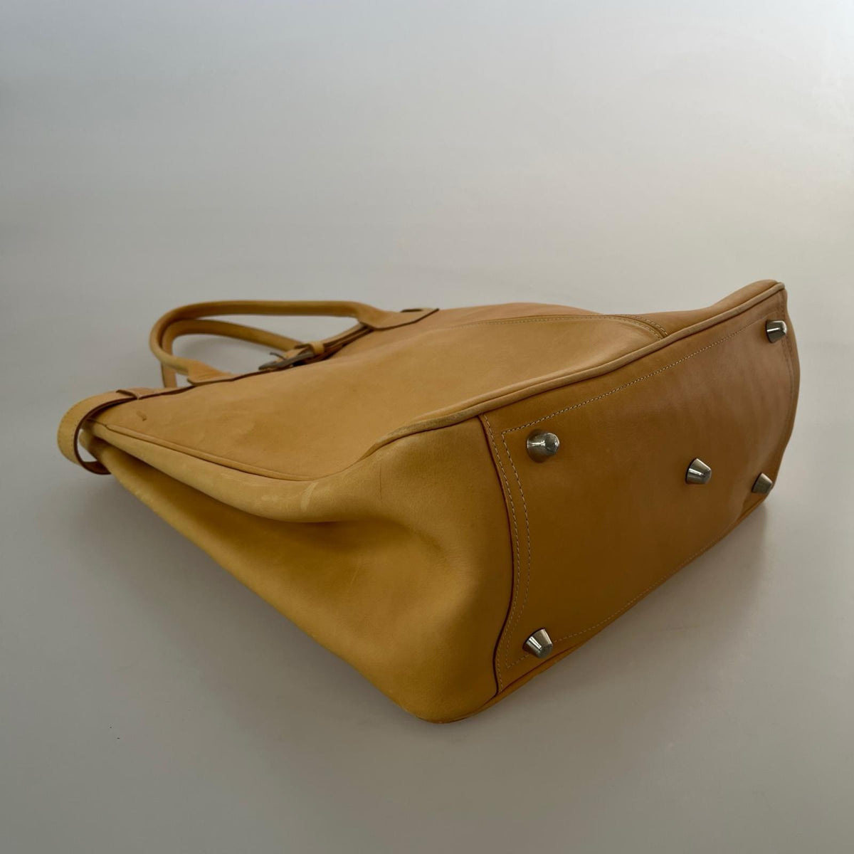 その他バッグ BREE ヌメ革トートバッグ ブラウン