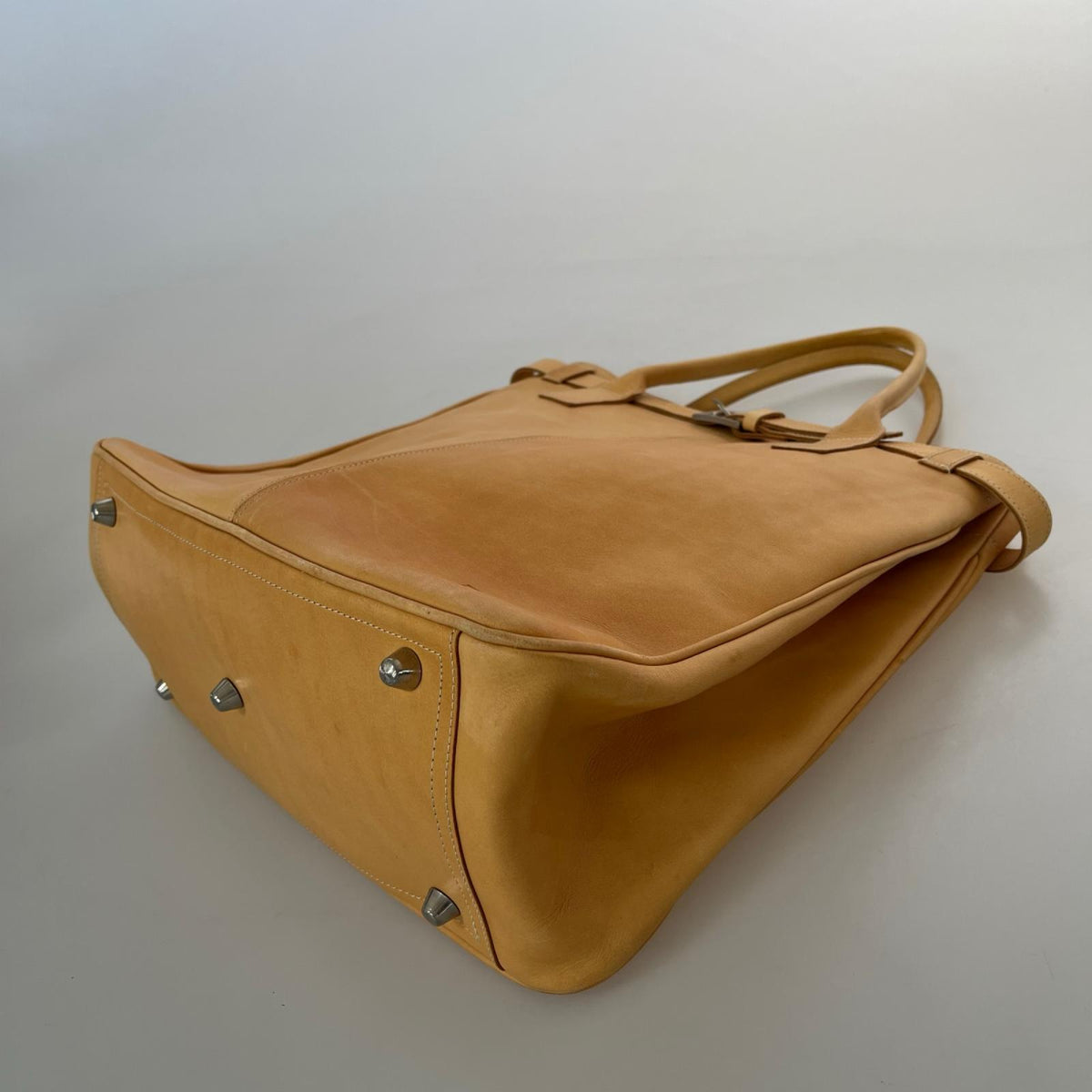 その他バッグ BREE ヌメ革トートバッグ ブラウン