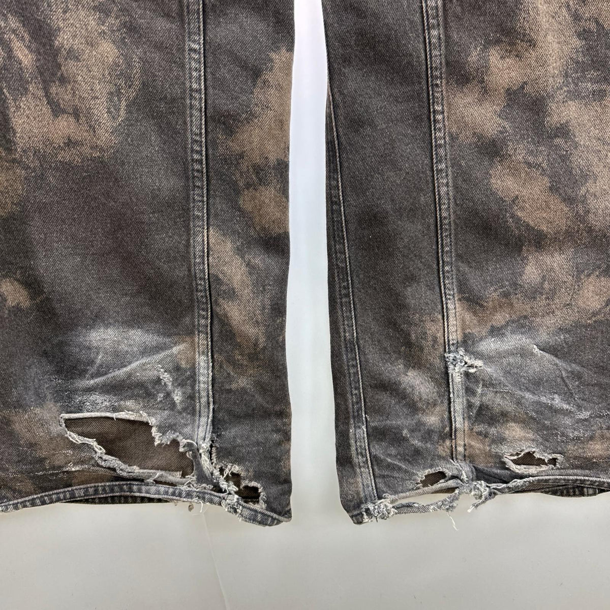 デニムパンツ EGONlab 24AWDENIM CARGO ELEV ATED AW24 DN 002 B 黒(M) M ブラウン