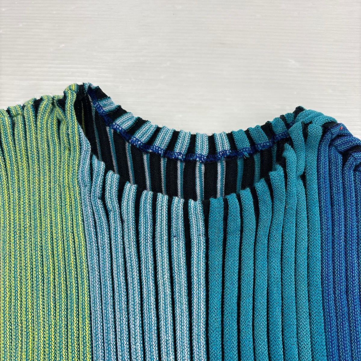 ニット アシンメトリーリブニット ノースリーブ Size2 2 マルチカラー