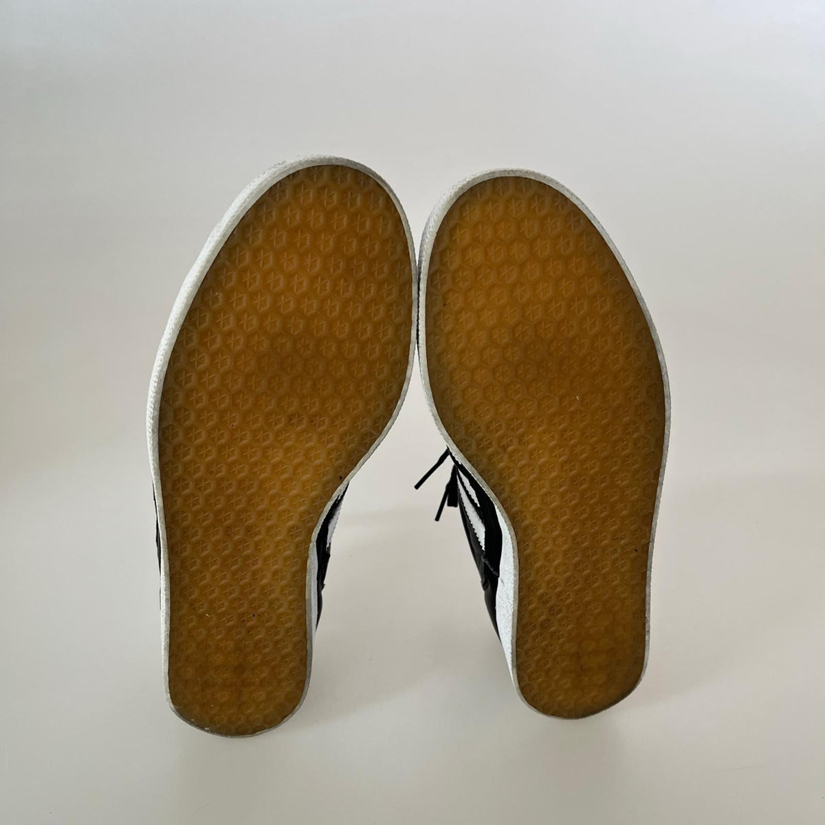 スニーカー II0004 Gazelle Team (28.0) 28cm (US10 UK9 1/2 EU46) ブラック