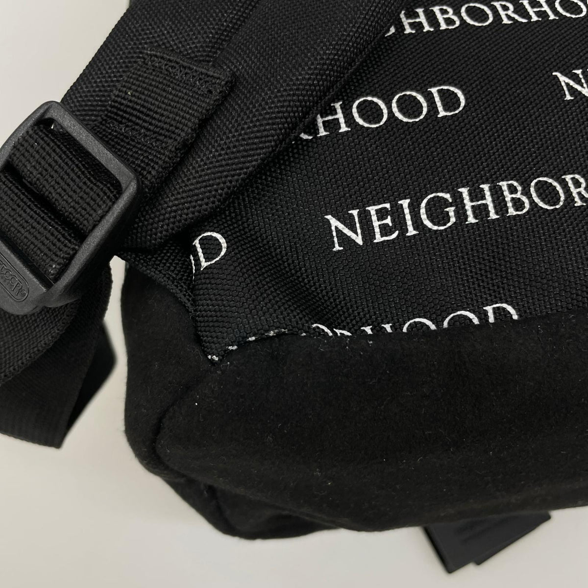 リュック・デイパック NHOP.LOGO/E-DAY PACK-L 181KSOPN-CG01S ブラック