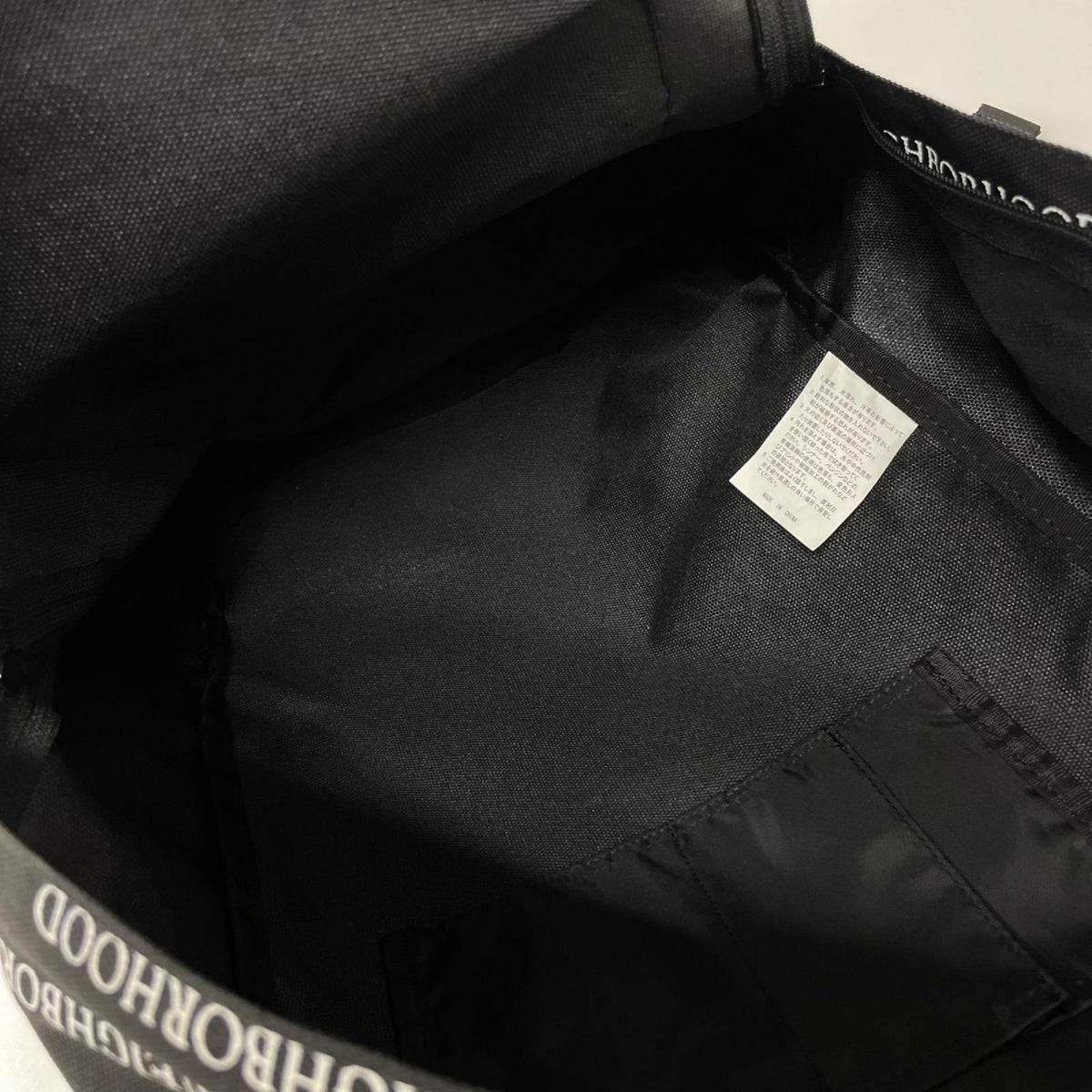 リュック・デイパック NHOP.LOGO/E-DAY PACK-L 181KSOPN-CG01S ブラック