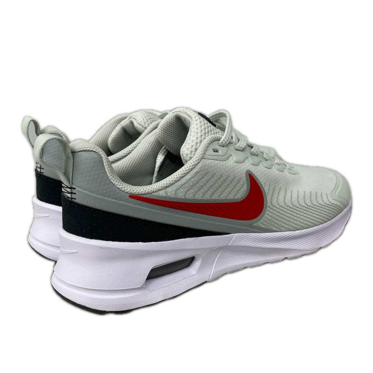 スニーカー AIR MAX NUAXIS ミントグリーン 26.5cm 26.5cm (US8 1/2 UK8 EU43)