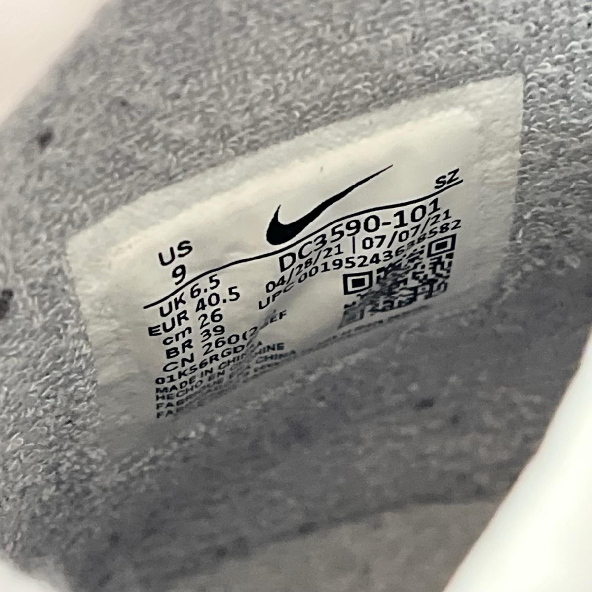 スニーカー AF1 SCULPT SUMMIT ホワイト シルバー (26.0) 26cm (US8 UK7 1/2 EU42)