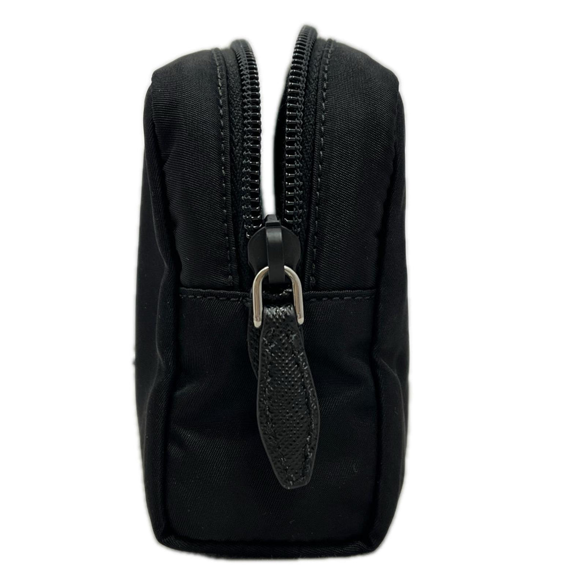 スモール Re-Nylon ポーチ NERO 1NS021