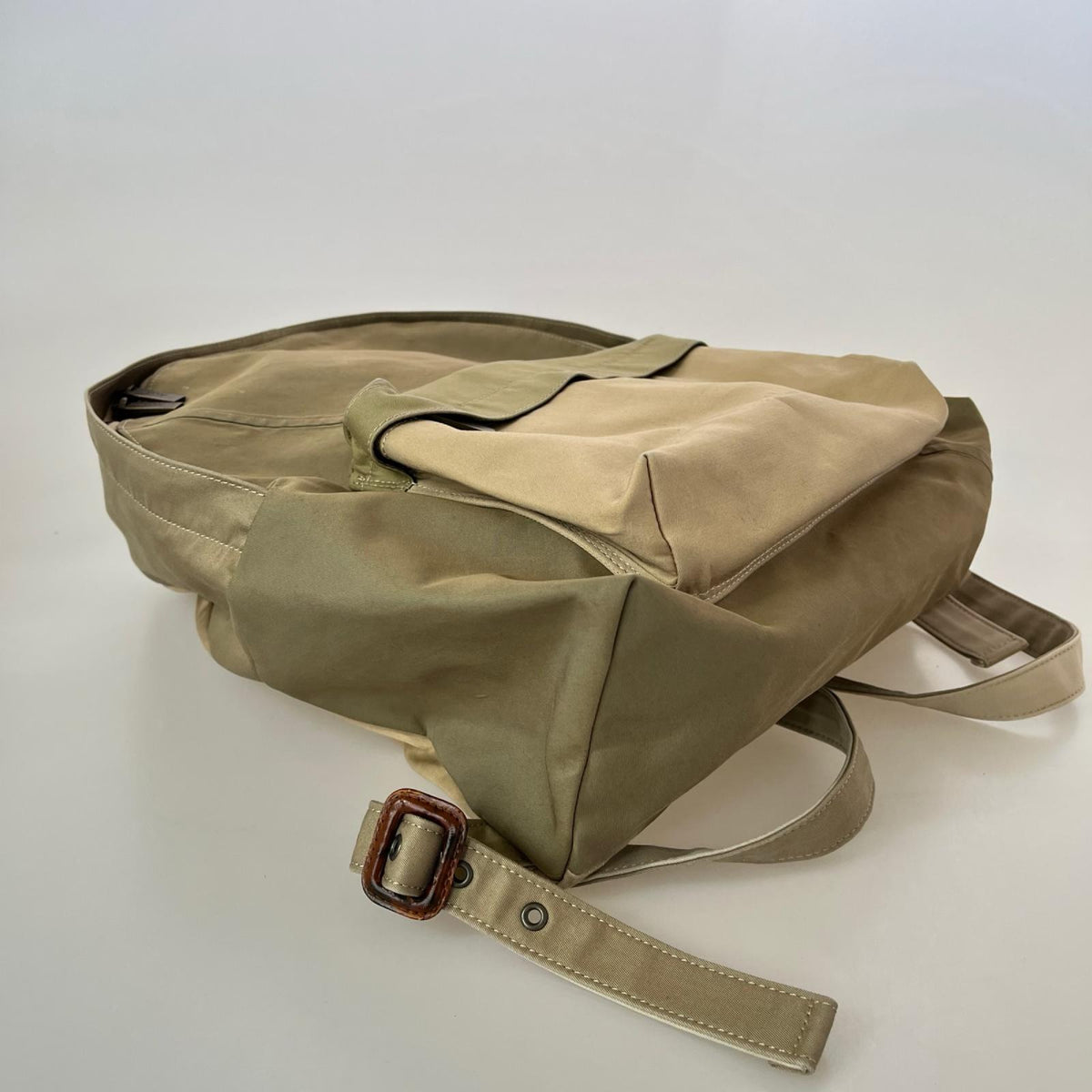リュック・デイパック waccowacco Burberry リメイクバックパック カーキ