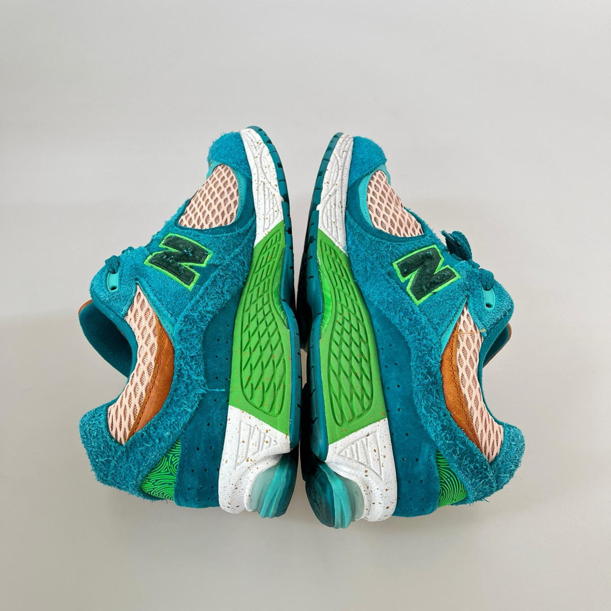 スニーカー ML2002RJ EMERALD GREEN (28.0) 28cm (US10 UK9 1/2 EU46) グリーン