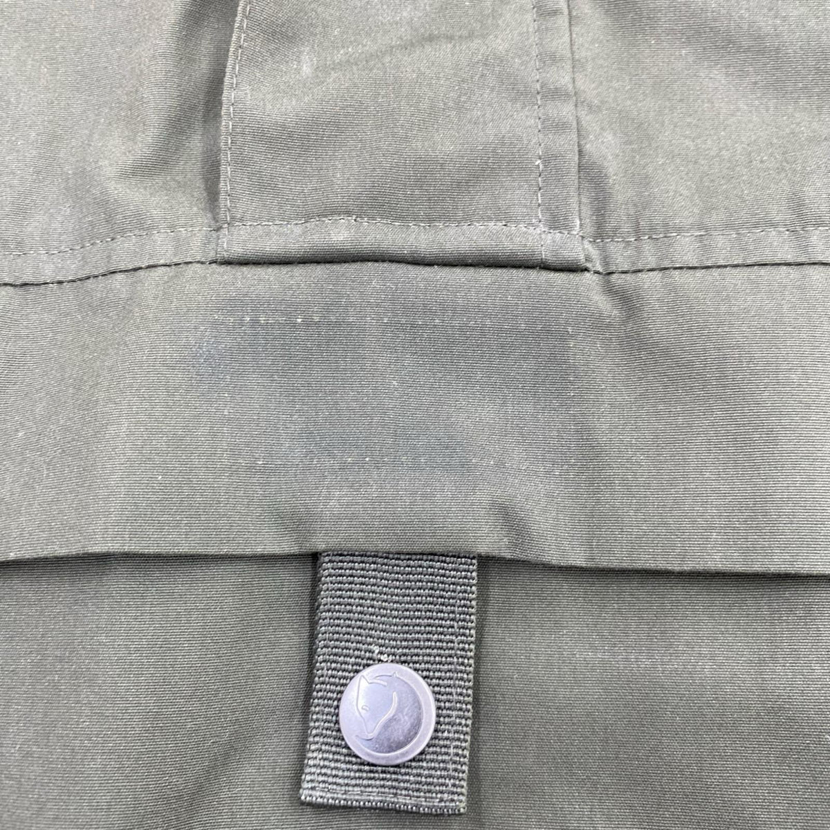 ジャケット FJALLRAVEN VARDAG ANORAK M 87008 カーキ (XS) カーキ