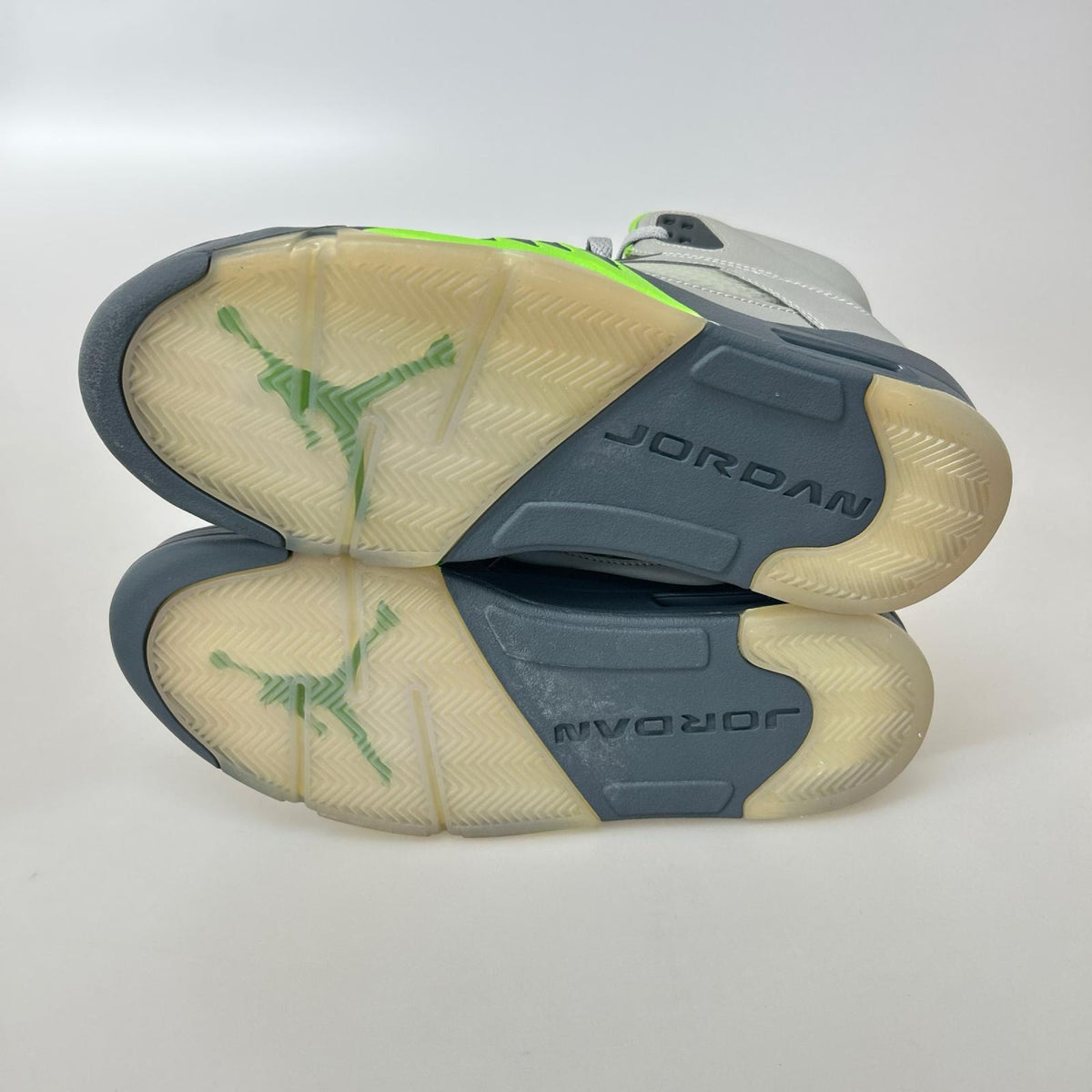スニーカー AIR JORDAN 5 RETRO 28cm (US10 UK9 1/2 EU46) グレー