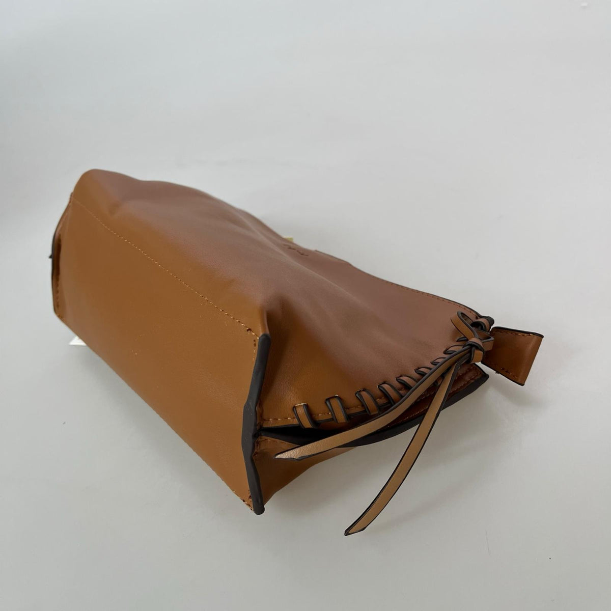 ショルダーバッグ SMOOTH MINI POCHETTE ブラウン