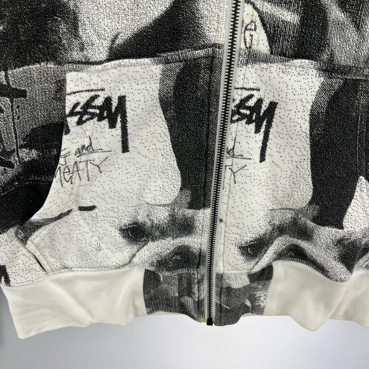 パーカー STUSSY 総柄コラージュジップパーカー M
