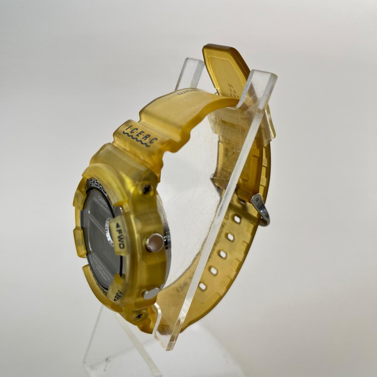 腕時計 DW-9200K イルクジ シルバー